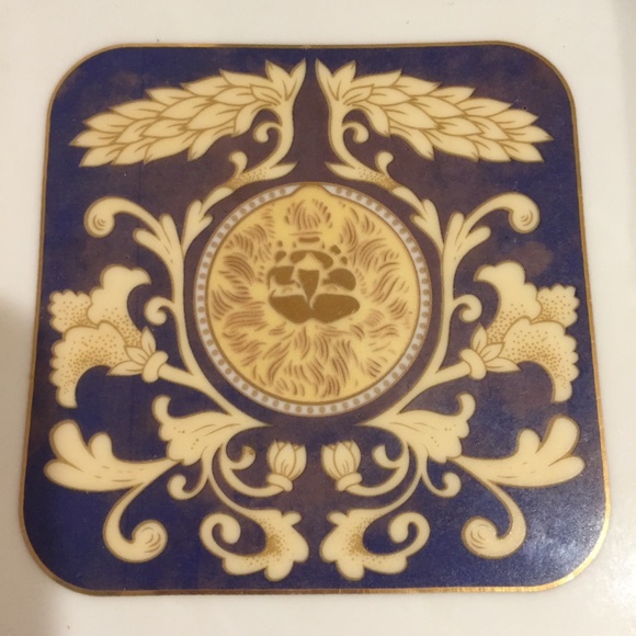 $5 when Bundled with 2 other items.
Vintage Fine Porcelain 9" Dish w/Gold Trim - Picture 5 of 5